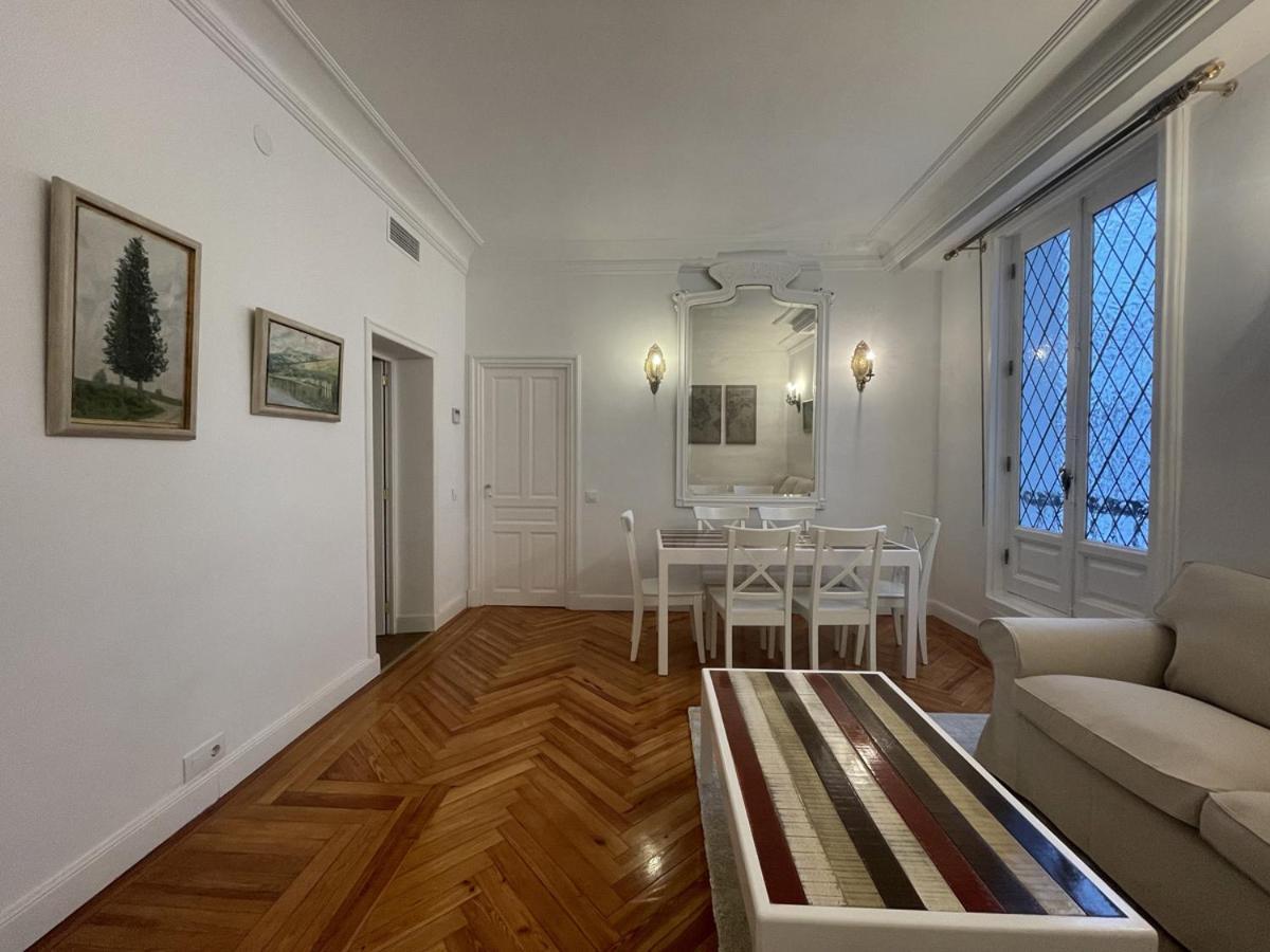 Apartamentos Alcala Madrid Exterior photo